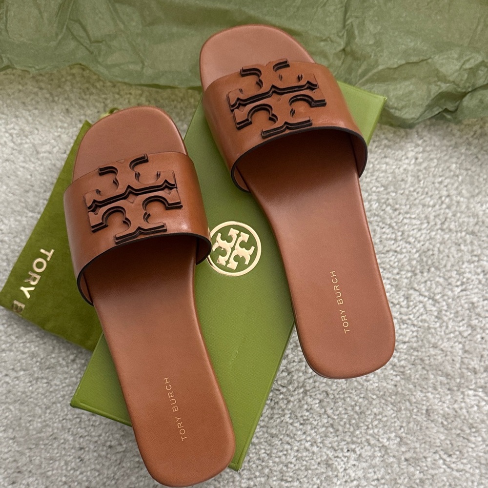 Tory Burch Women's Ines Leather Flat Slide, Tan, Size 6 & 7 Available - NWT - Picture 4 of 6